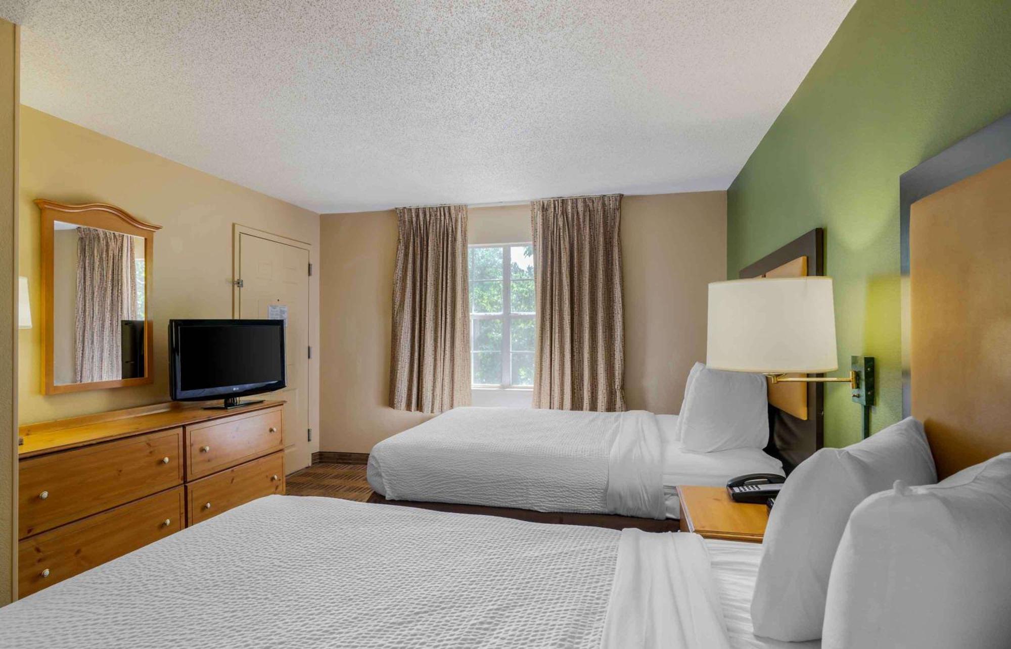 Extended Stay America Select Suites - Atlanta - Cumberland Mall Smyrna Exterior photo